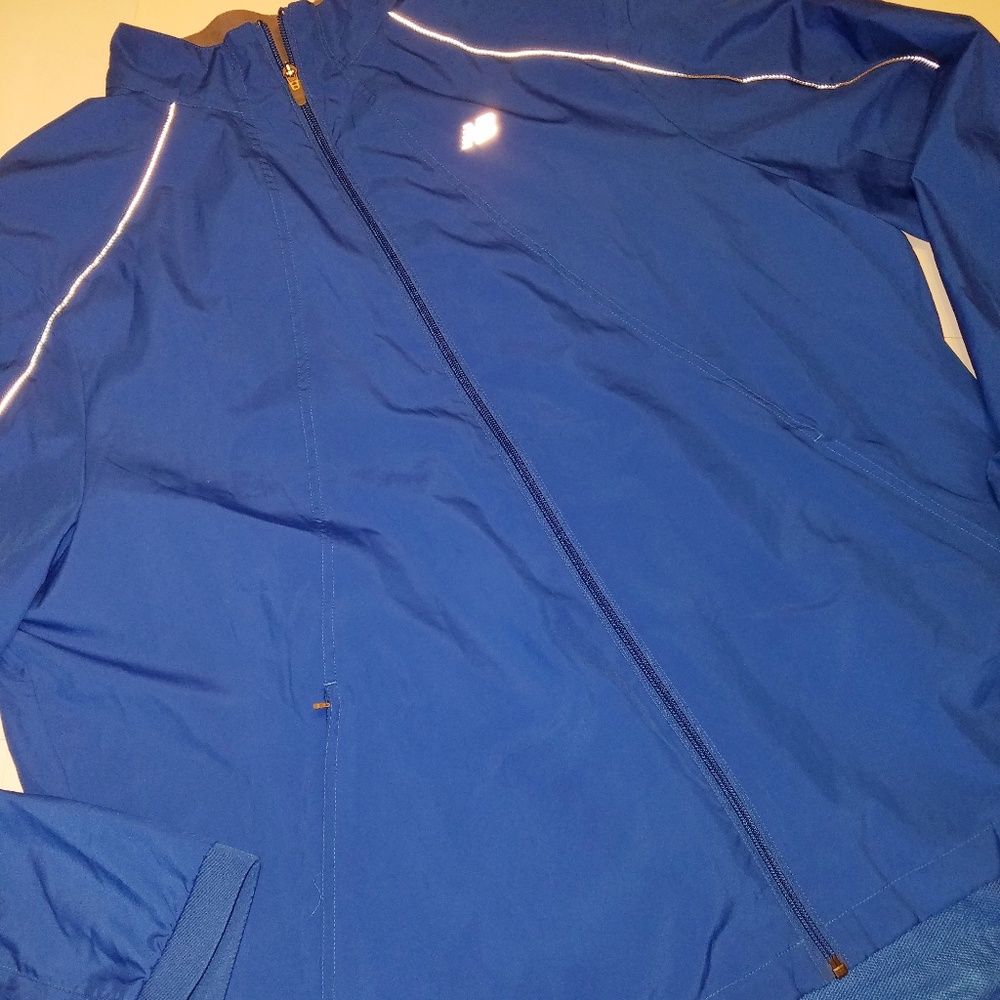 New Balance  zip up light jacket Size 2XL